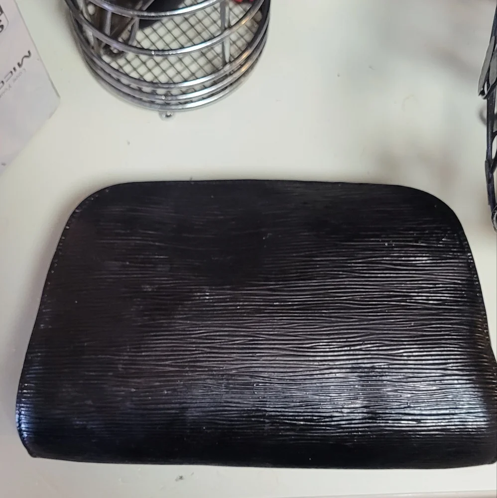 Louis Vuitton Louis Vuitton Epi Leather Dauphine MM Clutch TOILETRY MAKEUP BAG